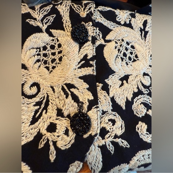 Rare Vintage EXPRESS Baroque Embroidered
Vest | Scalloped Hem | Small Medium - Picture 4 of 6